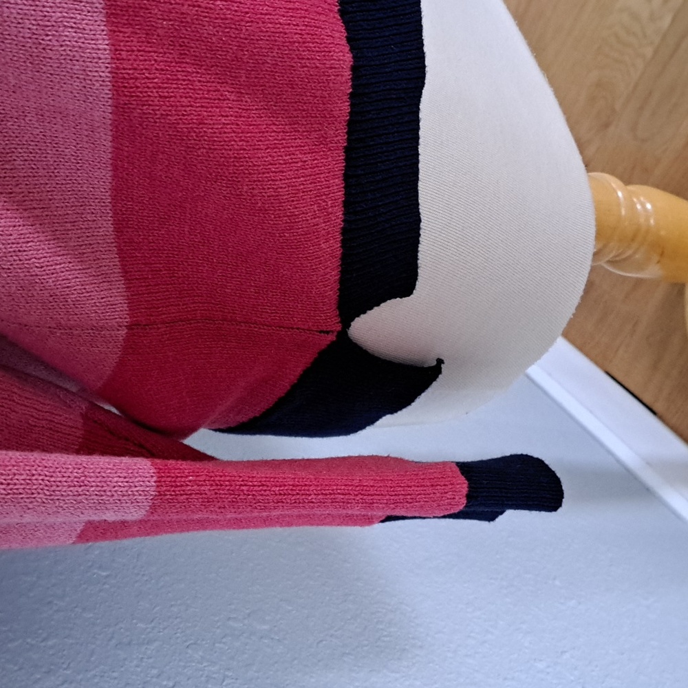 CHAPS V-Neck Sweater | PXL - Picture 3 of 6